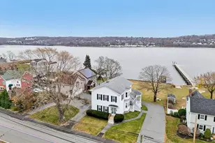 2396 Riverside Ave, Somerset, MA 02726 - Photo 4