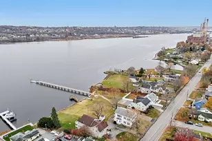 2396 Riverside Ave, Somerset, MA 02726 - Photo 6