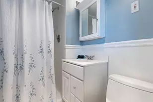 6 Whittier Pl, Boston, MA 02114 - Photo 8