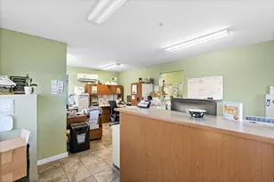 381 Summer St, Fitchburg, MA 01420 - Photo 22
