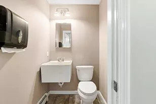 381 Summer St, Fitchburg, MA 01420 - Photo 18