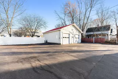 381 Summer Street, Fitchburg, MA 01420 - Photo 4