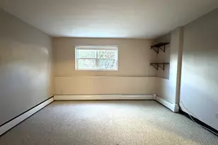 29 Arlington Rd, Woburn, MA 01801 - Photo 6