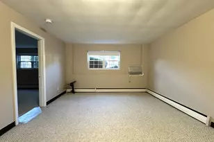 29 Arlington Rd, Woburn, MA 01801 - Photo 4