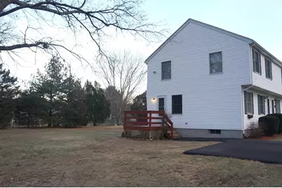 567 Mendon Rd #1, Attleboro, MA 02703 - Photo 2