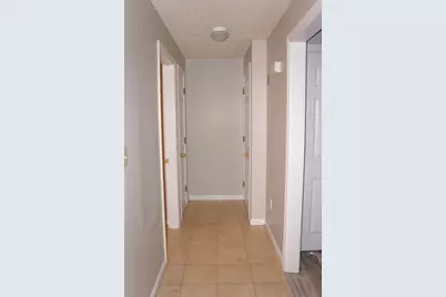 567 Mendon Rd #1, Attleboro, MA 02703 - Photo 6