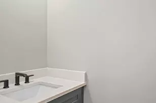 9 Acton Rd, Chelmsford, MA 01824 - Photo 10