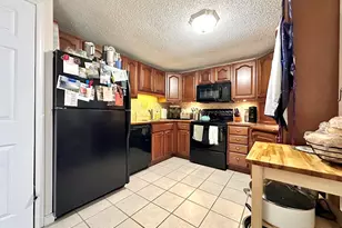 30 Revere Beach Pkwy, Medford, MA 02155 - Photo 4