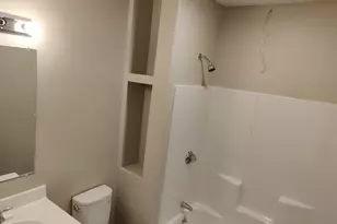 191 North Common, Lynn, MA 01905 - Photo 6