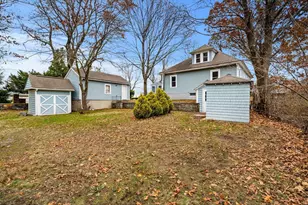 11 Devonshire St, Lawrence, MA 01843 - Photo 34
