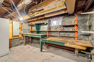 11 Devonshire St, Lawrence, MA 01843 - Photo 28