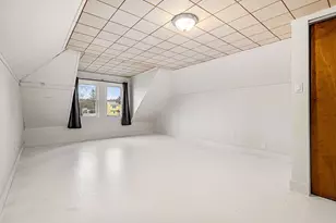 11 Devonshire St, Lawrence, MA 01843 - Photo 22