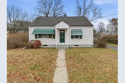 47 Holy Cross Street, Springfield, MA 01104 - Photo 2