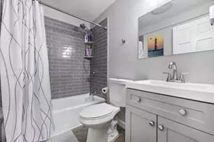 90 Edgelawn Ave, North Andover, MA 01845 - Photo 10