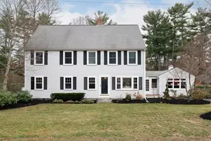 12 Spruce Ln, Duxbury, MA 02332 - Photo 2