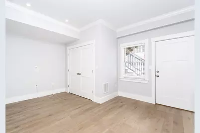 29 Cherry St #2, Waltham, MA 02453 - Photo 8