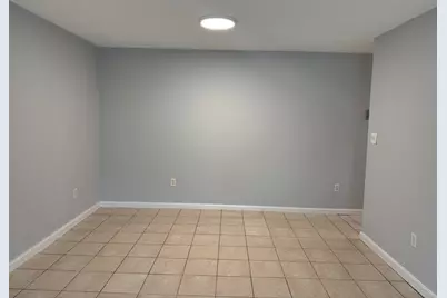 279 West Fellsway #1, Medford, MA 02155 - Photo 4