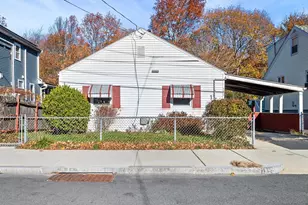 112 Hadley St, Malden, MA 02148 - Photo 2