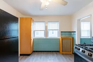 29 Boylston St, Watertown, MA 02472 - Photo 12