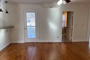 27 Pleasant St, Middleton, MA 01949 - Photo 10