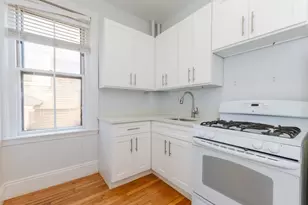 30 Kilsyth Rd, Brookline, MA 02445 - Photo 18