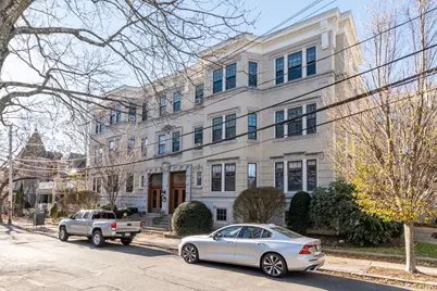 30 Kilsyth Rd #3, Brookline, MA 02445 - Photo 2