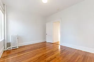 30 Kilsyth Rd, Brookline, MA 02445 - Photo 22