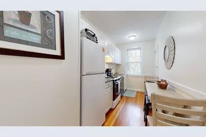 191 Kent St #3, Brookline, MA 02446 - Photo 6