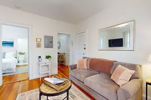 191 Kent St, Brookline, MA 02446 - Photo 4