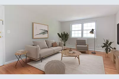 4 Colonial Village Dr #9, Arlington, MA 02474 - Photo 2