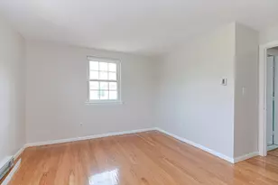 4 Colonial Village Dr, Arlington, MA 02474 - Photo 12