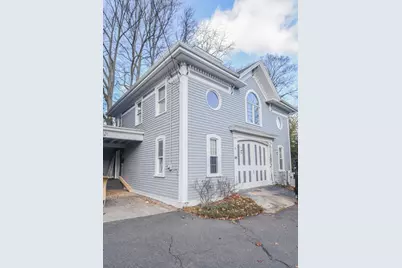27A South Elm St #Unit 2, Haverhill, MA 01835 - Photo 2