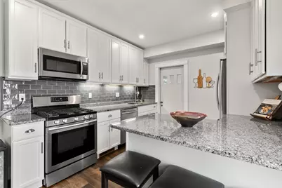 103 Belgrade Ave #2, Boston, MA 02131 - Photo 2