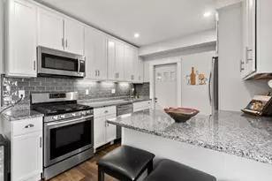 103 Belgrade Ave, Boston, MA 02131 - Photo 2
