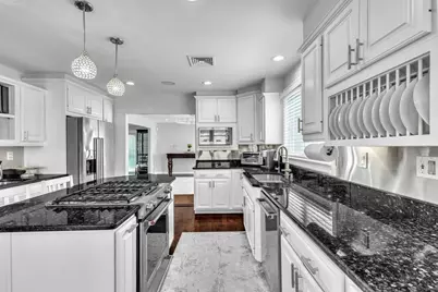 6 Strathmore Rd, Dartmouth, MA 02747 - Photo 14