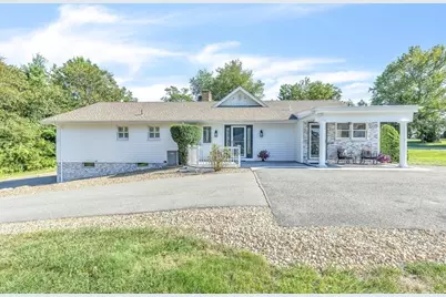 6 Strathmore Rd, Dartmouth, MA 02747 - Photo 2