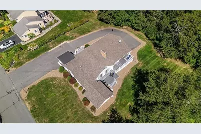 6 Strathmore Rd, Dartmouth, MA 02747 - Photo 36