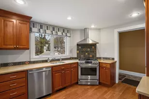 28 Exmoor Rd, Newton, MA 02459 - Photo 16