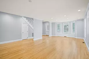 11 Elmwood Ave, Winchester, MA 01890 - Photo 14