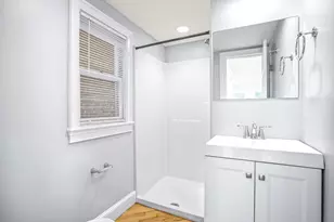 11 Elmwood Ave, Winchester, MA 01890 - Photo 18