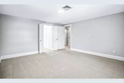 11 Elmwood Avenue #11, Winchester, MA 01890 - Photo 20