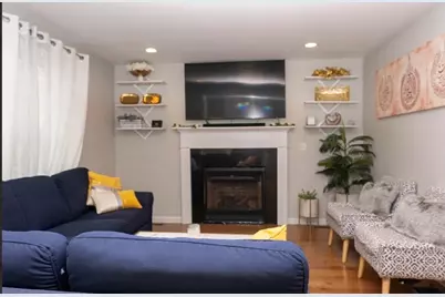 16 Pearl St, East Bridgewater, MA 02333 - Photo 8