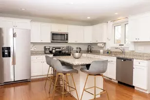 16 Pearl St, East Bridgewater, MA 02333 - Photo 2