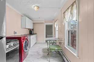 32 Orchard St, Lawrence, MA 01840 - Photo 10