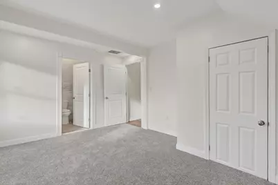 24 Railroad St, Methuen, MA 01844 - Photo 26