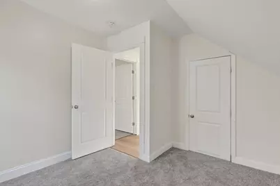 24 Railroad St, Methuen, MA 01844 - Photo 20