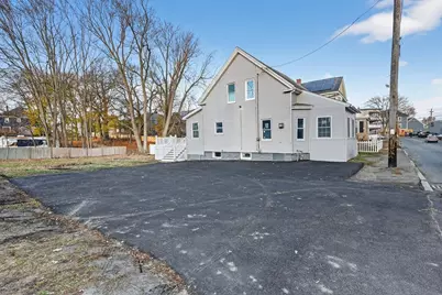 24 Railroad St, Methuen, MA 01844 - Photo 30
