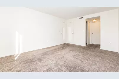 404 Paradise Rd #2N, Swampscott, MA 01907 - Photo 14