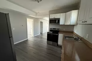 357 Howard St, Lawrence, MA 01841 - Photo 8