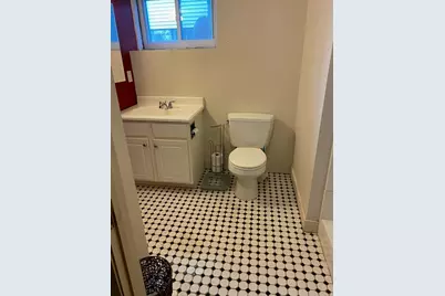 66 Auburn #1, Medford, MA 02155 - Photo 8